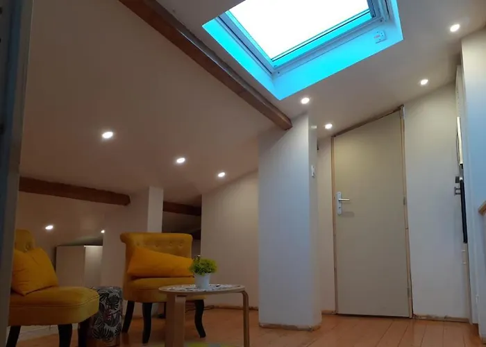 アパート La Paix