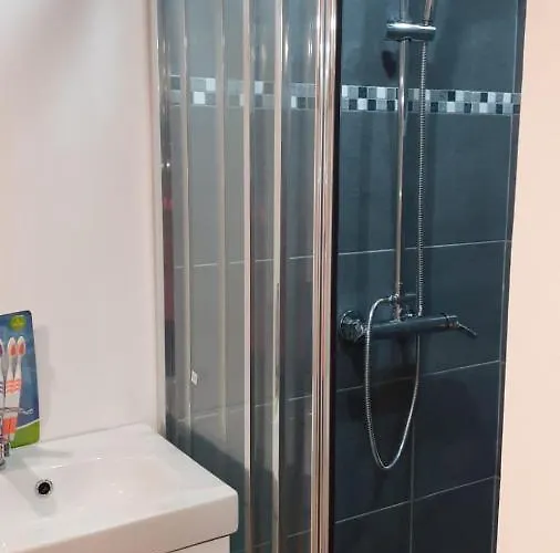 La Paix アパート *